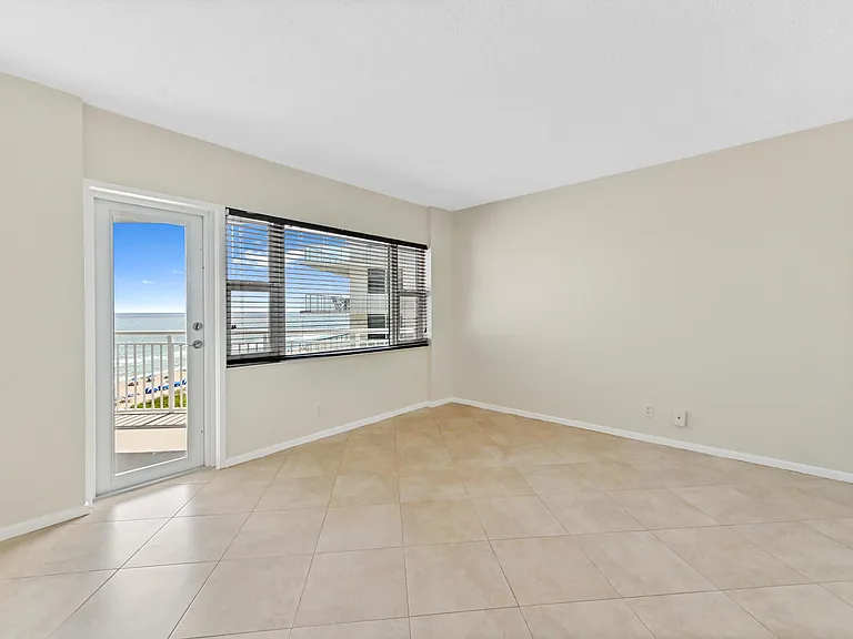 710 N Ocean Blvd #710 — Photo 23