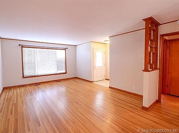 Living / Dining combo