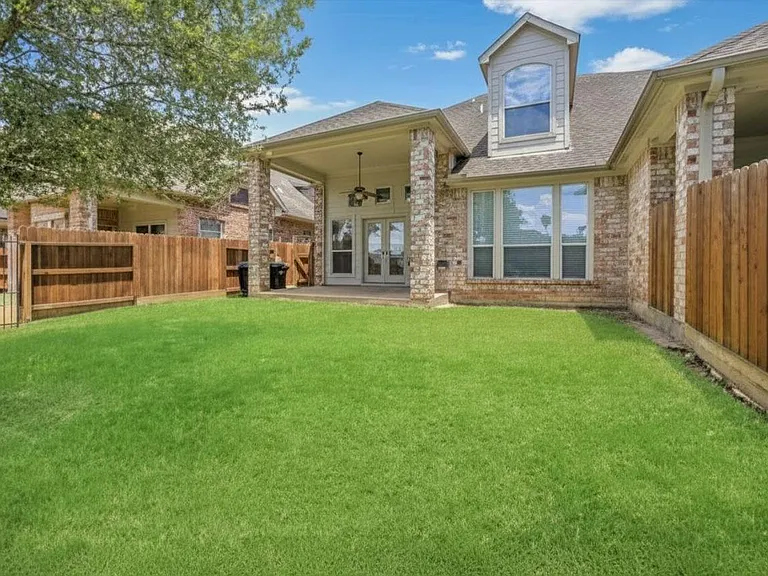 2354 Waterford Park St — Photo 19