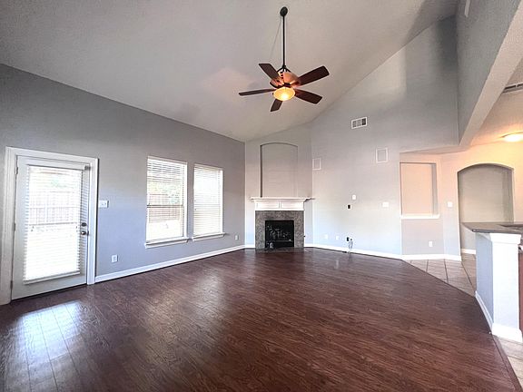 3rd image of 5812 Rubblestone Dr