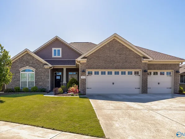 7632 Summerdawn Dr, Owens Cross Roads, AL 35763