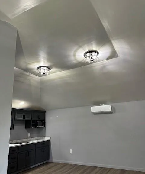 4049 Lucille St #C — Photo 3