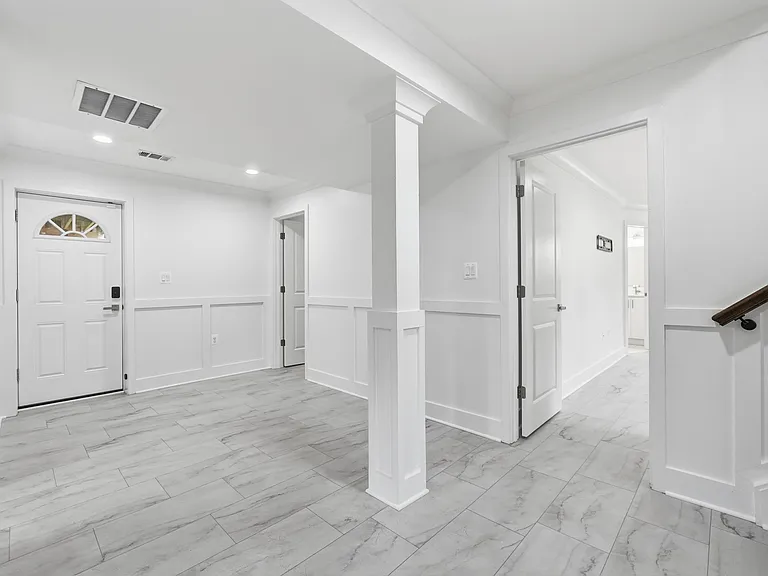 7504 Dolce Dr — Photo 25
