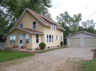 304 8th St SE, Fulda, MN 56131