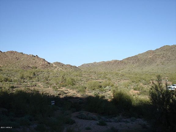 Cars Parked where Desert Cove ends