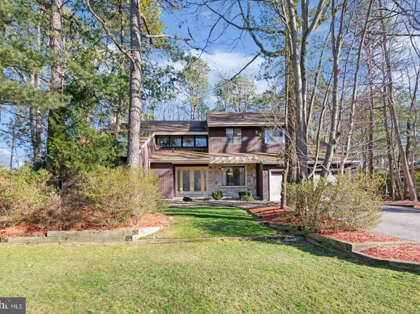 23 Las Brisas Blvd, Voorhees, NJ 08043