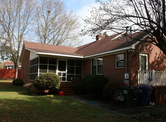 2nd image of 4045 Creekmoor Dr