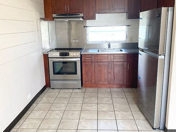 3rd image of 2024 Citron St APT 201