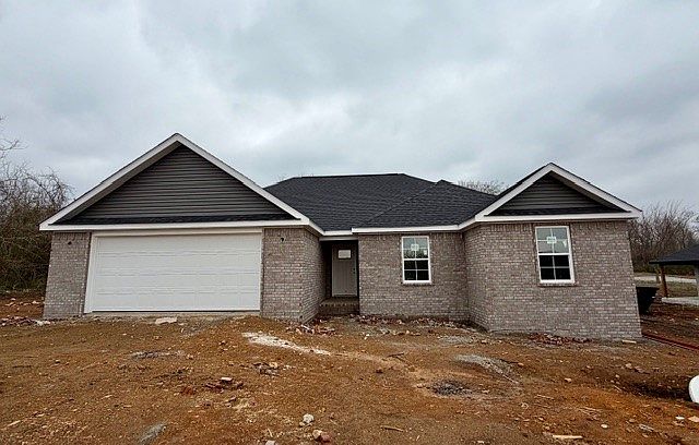1st image of 301 E Copper Leaf Dr