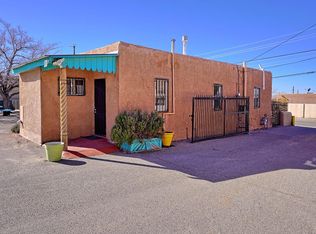 1506 Edith Blvd NE, Albuquerque, NM 87102
