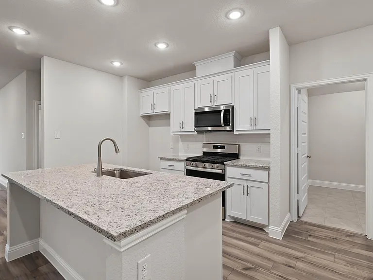 220 Fire Rock Dr — Photo 8