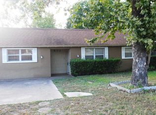 802 Lewis Dr, Burnet, TX 78611
