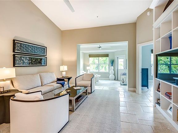 2nd image of 541 11th Ave S #203