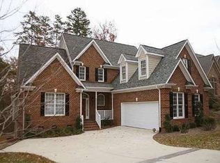 2108 Greenwich Pl, Durham, NC 27705