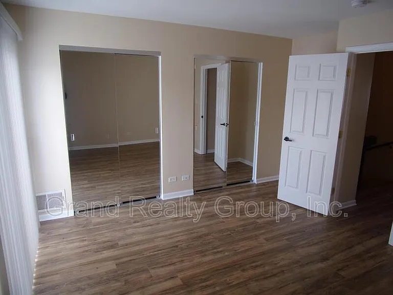 337 Meadow Green Ln #1 — Photo 7