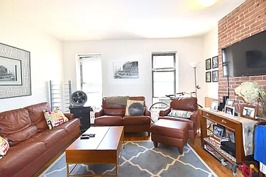 Rented by Manhattan Spaces