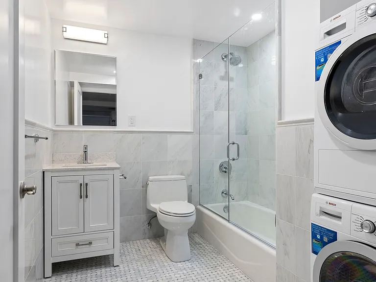 160 E 89th St #3D — Photo 16