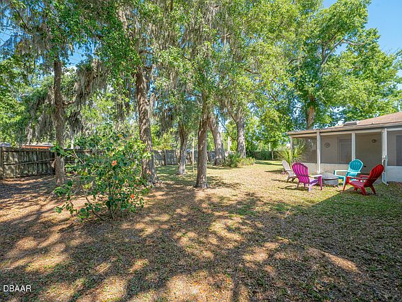 5th image of 291 Sagewood Dr