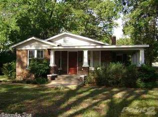 371 Watkins St, Conway, AR 72034