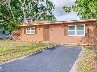 912 Hyacinth St, North Fort Myers, FL 33903