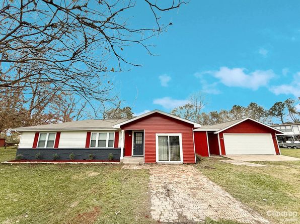 8 Piney Way