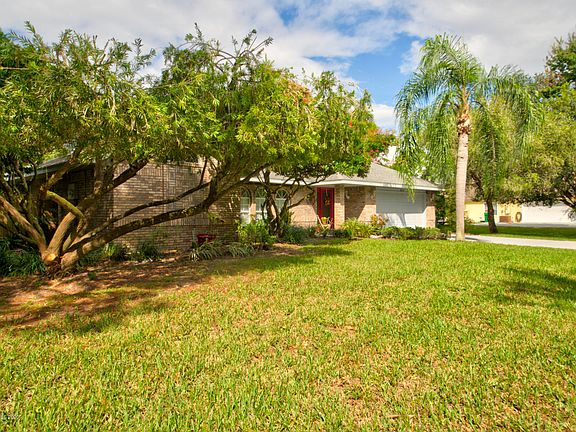 4th image of 2612 Melissa Ct