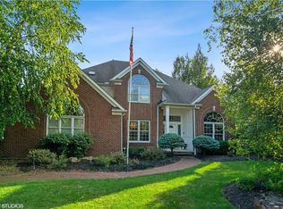 7135 Longview Dr, Solon, OH 44139
