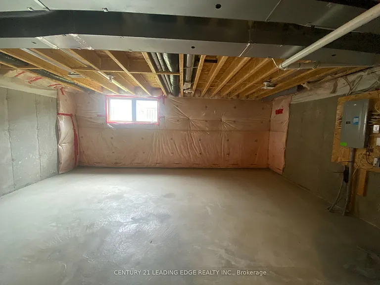 33 Glenvista Dr — Photo 10