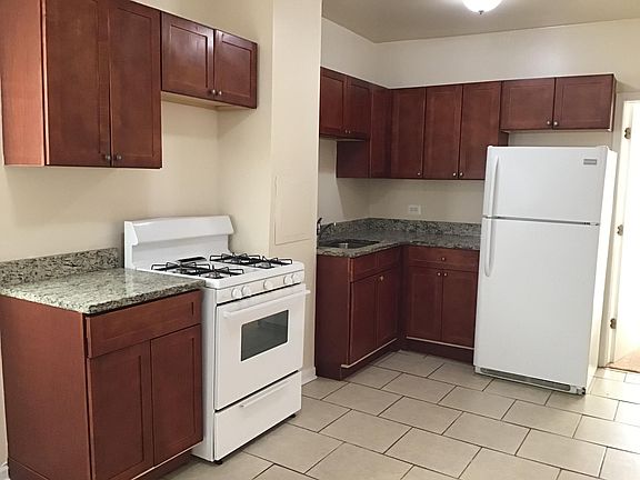 4th image of 812 E 46th St #85zt59t1q
