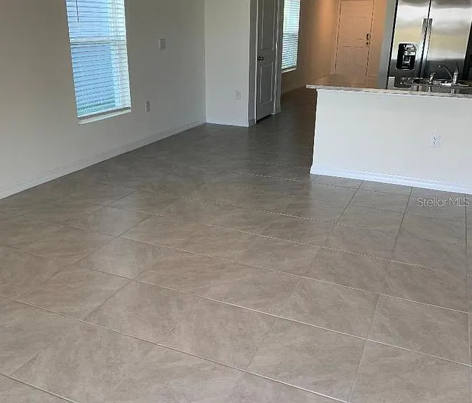 16736 Kingman Reef St — Photo 2