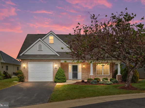 203 Cranberry Ct, Winchester, VA 22602