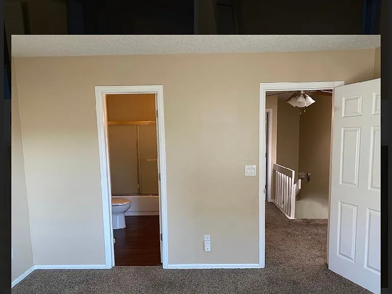 5520 Mansfield Ct — Photo 8