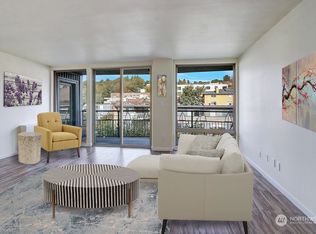 507 W Mercer St APT 704, Seattle, WA 98119