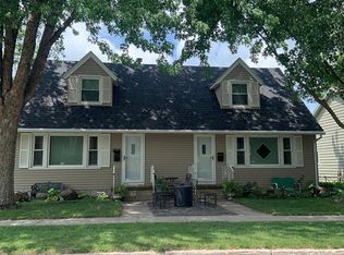 117 Beach Dr #119, Clear Lake, IA 50428