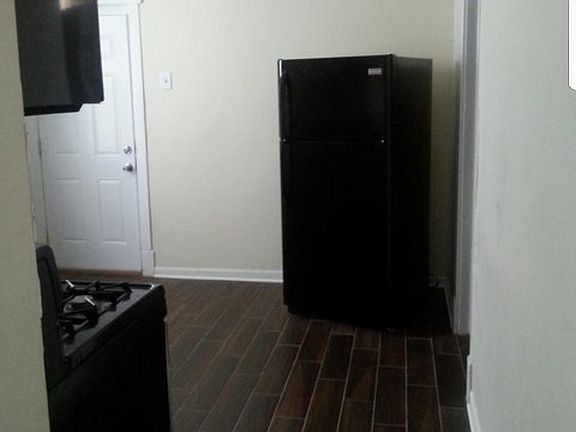5th image of 8339 S Burley Ave #1