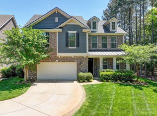 8931 Blakeney Heath Rd, Charlotte, NC 28277