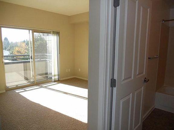 Bedroom Suite w/ Bathroom