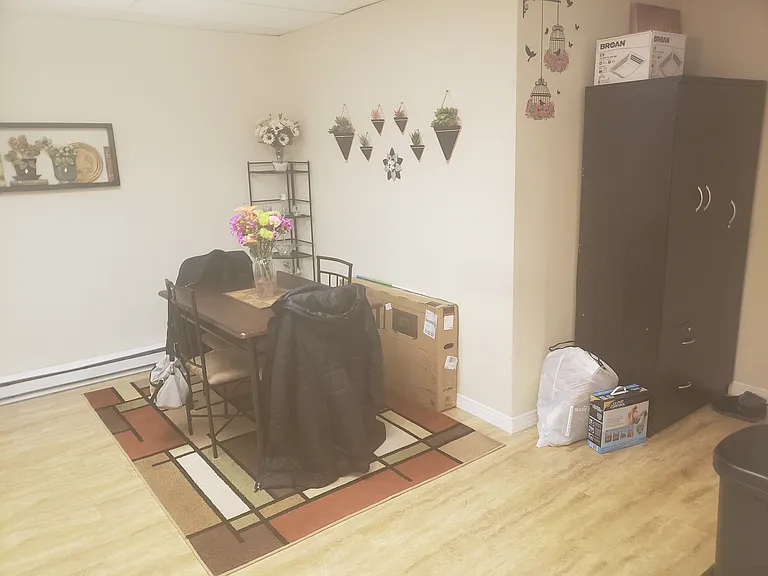 255 Schuyler Ave #109C — Photo 4