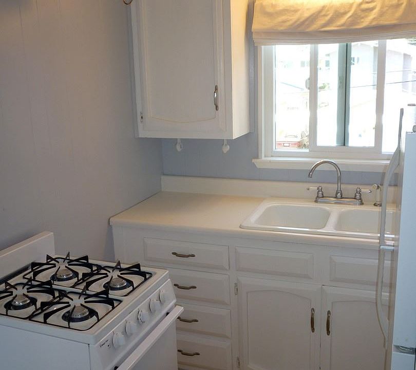 1st image of 416 Orcas St #B