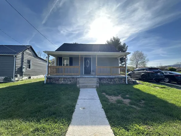 507 Monroe St, Pearisburg, VA 24134