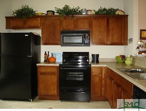 2nd image of 4 Hartland Court