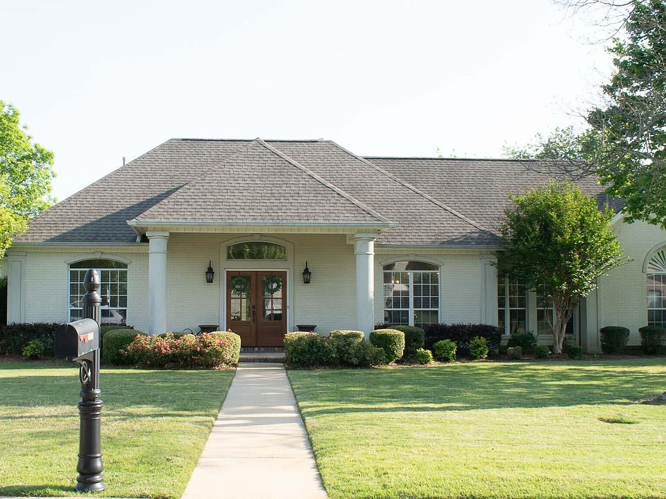 1st image of 4591 Meadow Ridge Dr