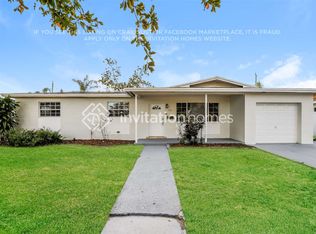 130 SW 65th Way, Hollywood, FL 33023