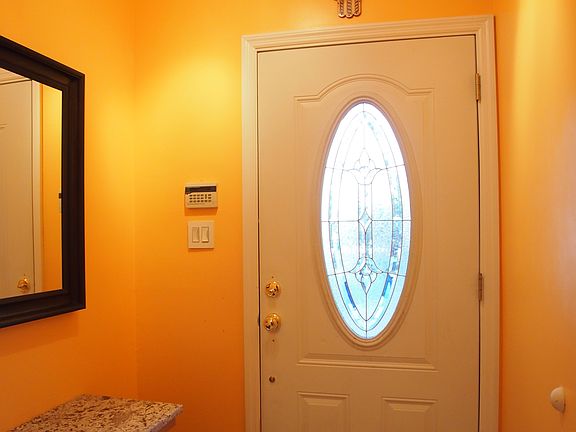 2nd image of 480 Winant Ave