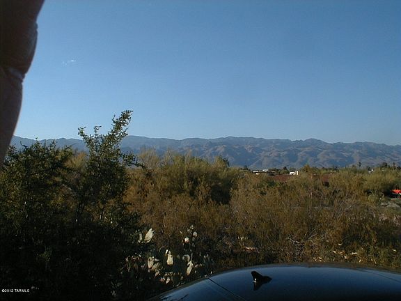 3rd image of 10540 E Calle Del Este