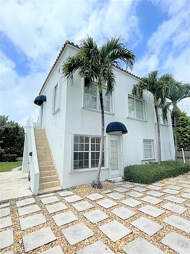 5116 SW 57th Ave #A Photo 1