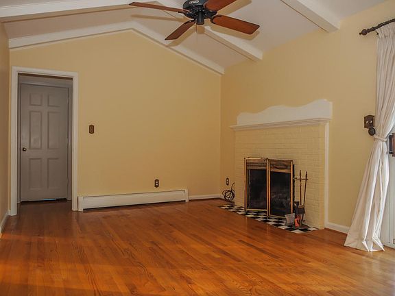 4th image of 5838 Bighorn Dr