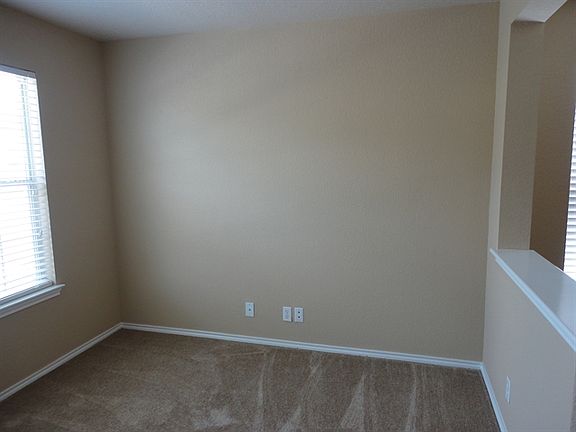 2nd image of 6602 Rosewood Crst