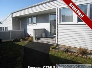 17 Stratton Way, Branford, CT 06405