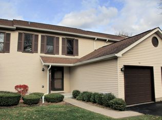 214 Villa Circle Dr #19, Palatine, IL 60067